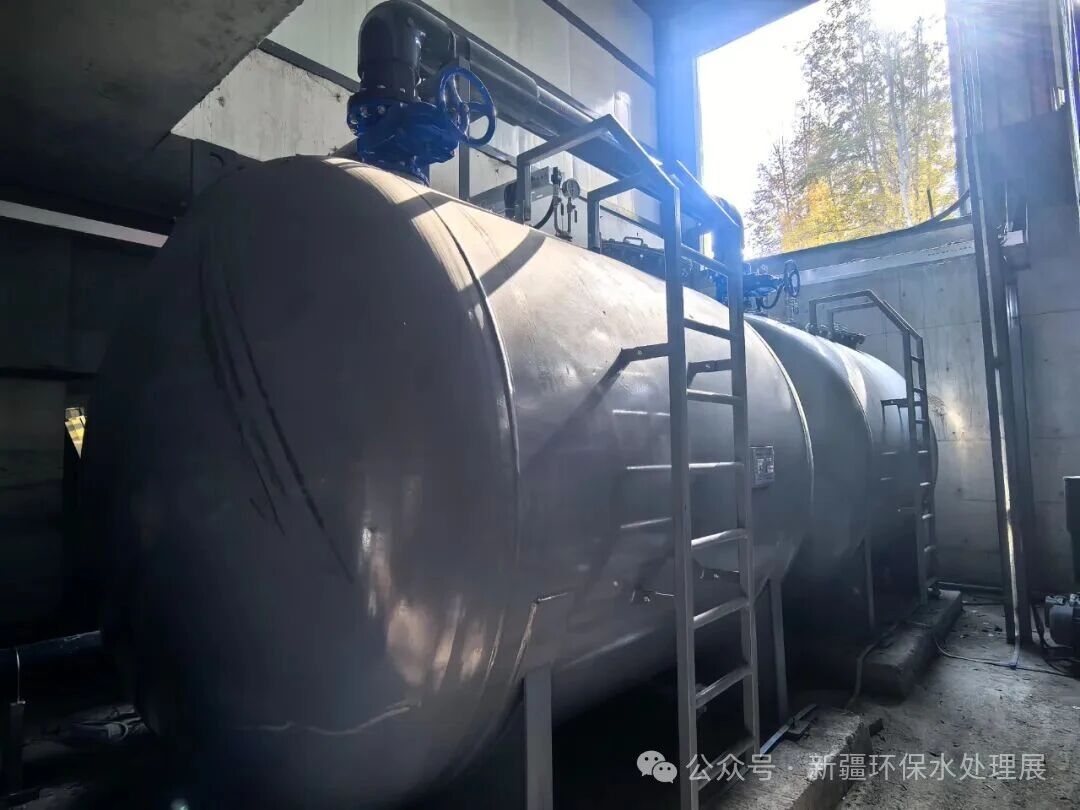 1762245744171421.jpg 1762245744171421.jpg